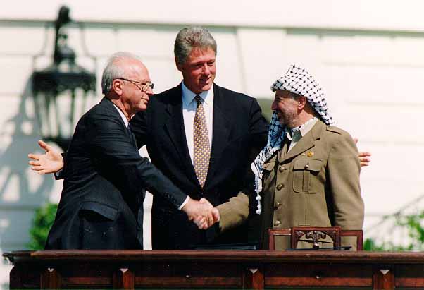 Bill Clinton Yitzhak Rabin Yasser Arafat at the White House 1993 09 13