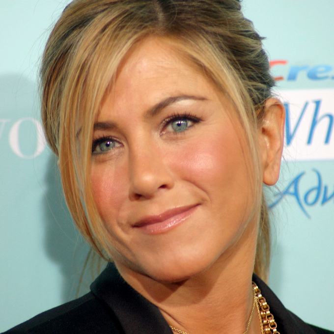 Jennifer Aniston at the Hes Just Not That Into You premiere 2009 Angela George
