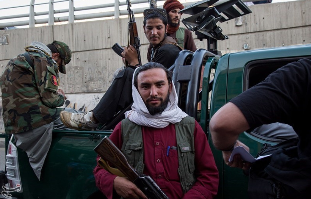 חמושים באפגניסטאן, 2021   מקור: ויקיפדיה (מילאד חמאדי עבור סוכנות הידיעות תסנים)