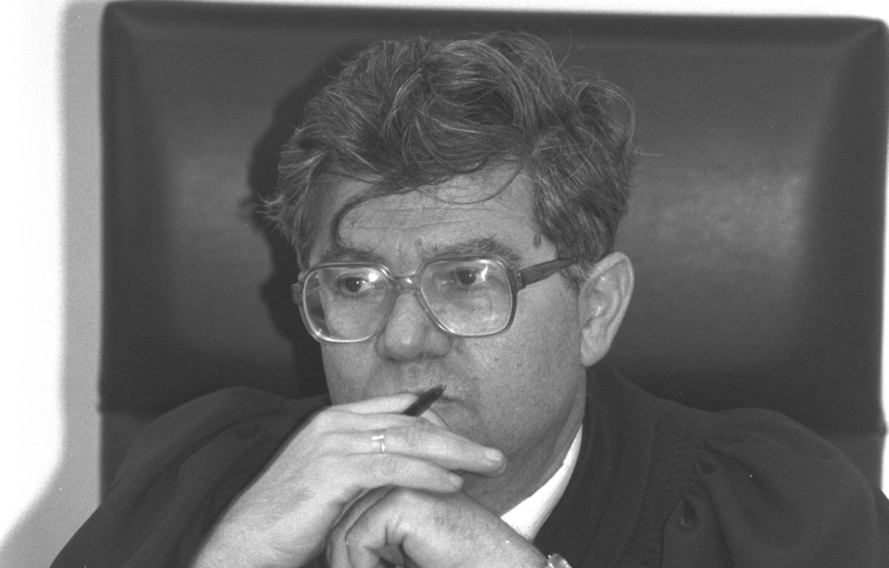 שופט בית המשפט העליון אהרן ברק, 1992   מקור: לע"מ (זיו קורן)